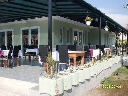 Nazar Garden ホテル