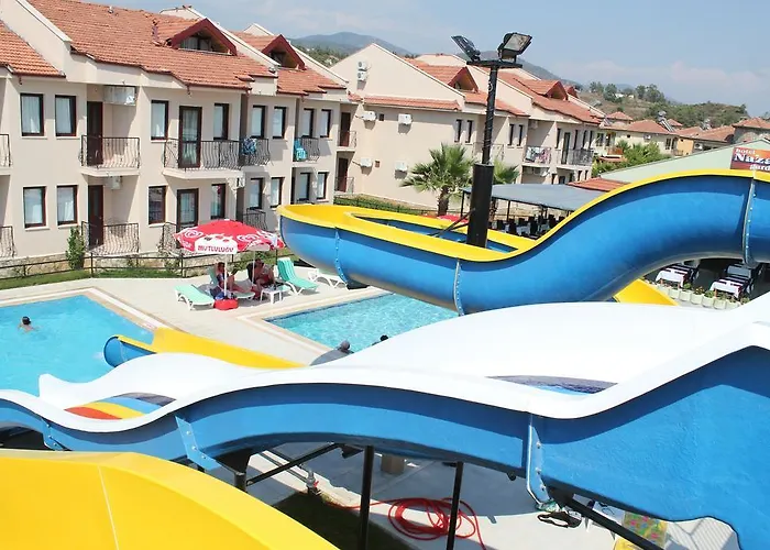 Hotel Nazar Garden 2*